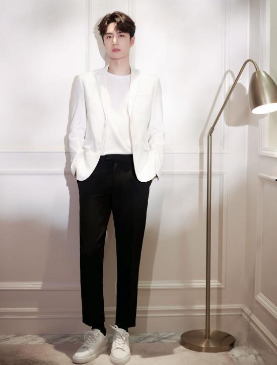 圈内爆料王一博宋轶,甜蜜互动引粉丝热议 第1张 圈内爆料王一博宋轶,甜蜜互动引粉丝热议 第1张